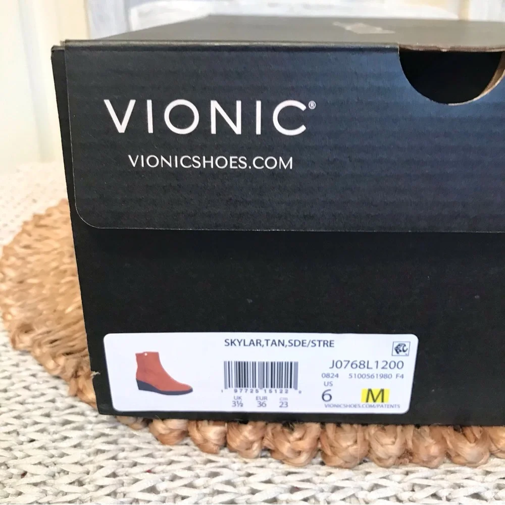 Vionic Skylar Tan Suede Wedge Ankle Boots New In Box